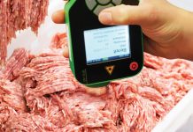 A portable measurement device for rapid food quality testing