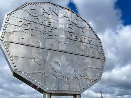 Sudbury,,Ontario,,Canada,-2022:,Big,Nickel,-,Giant,Replica,Of,Canadian,Battery,Metals