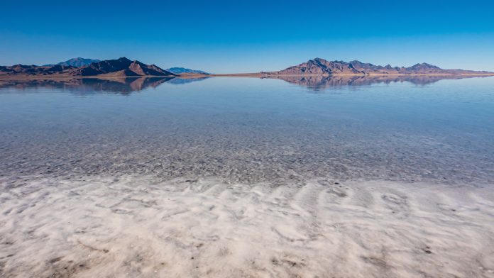 research develop new method for lithium extraction from salt lakes
