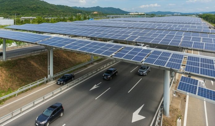 solar panel roofs over highways