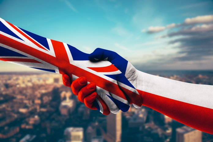 UK and Chile sign green hydrogen deal